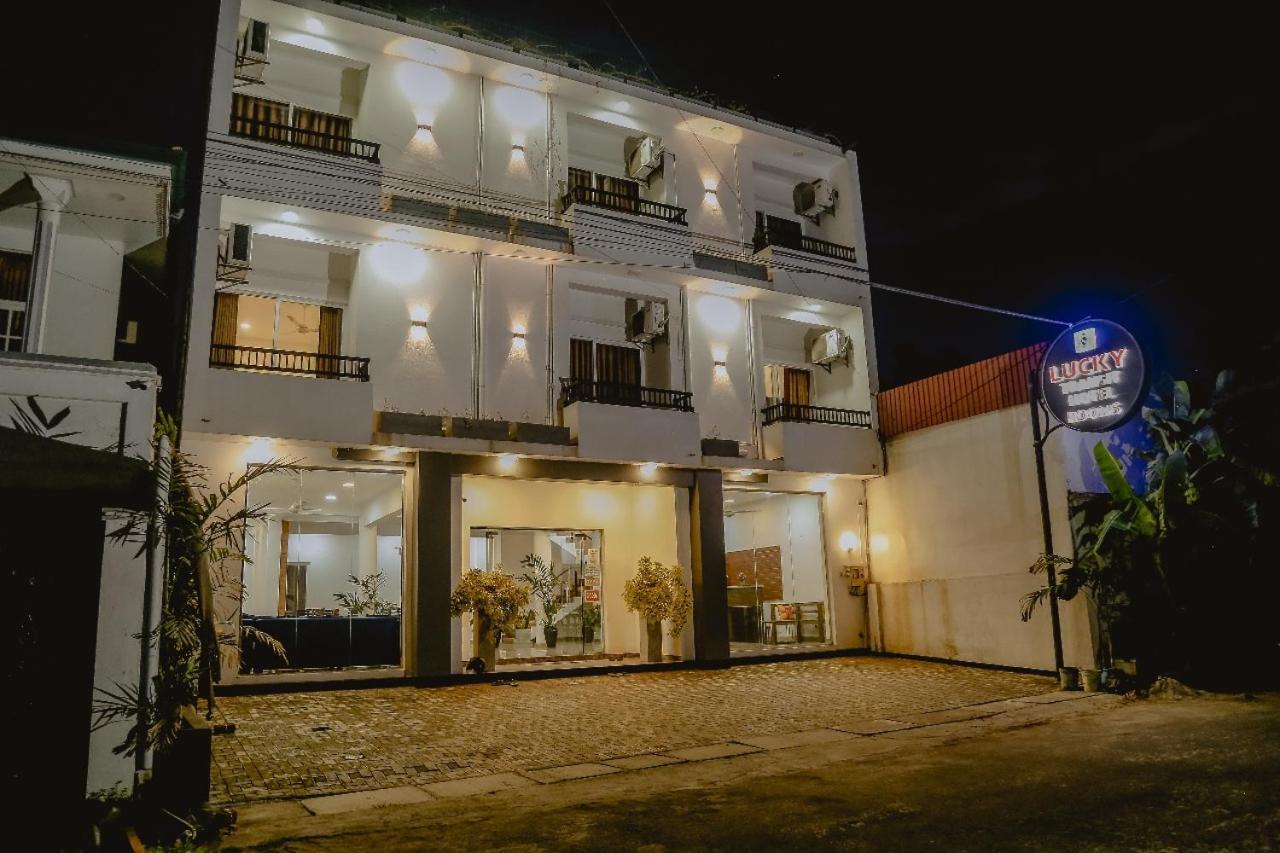 Lucky Transit Hotel - Katunayake Airport المظهر الخارجي الصورة