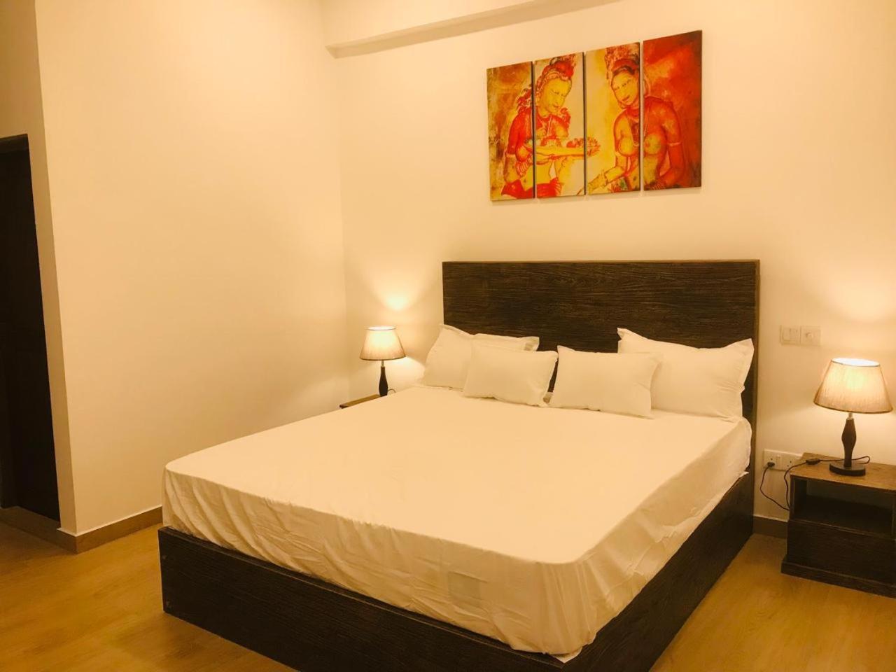 Lucky Transit Hotel - Katunayake Airport المظهر الخارجي الصورة